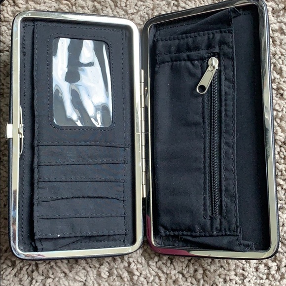 Guess Clutch Wallet - Picture 2 of 2